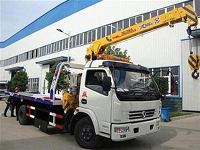 Xe cứu hộ giao thông Dongfeng gắn cẩu xoay 3 tấn